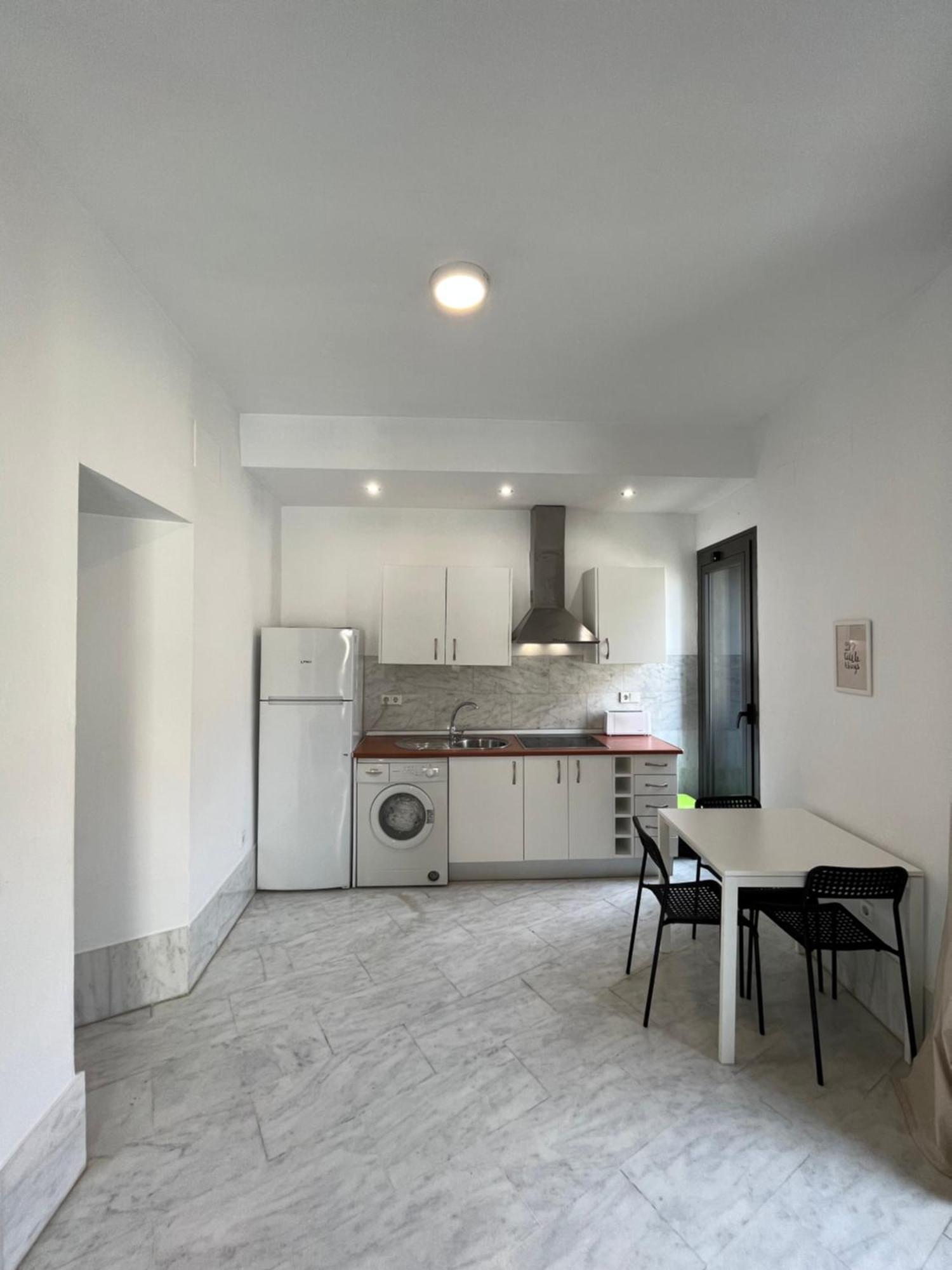 Center Sevilla Confort 7 ภายนอก รูปภาพ